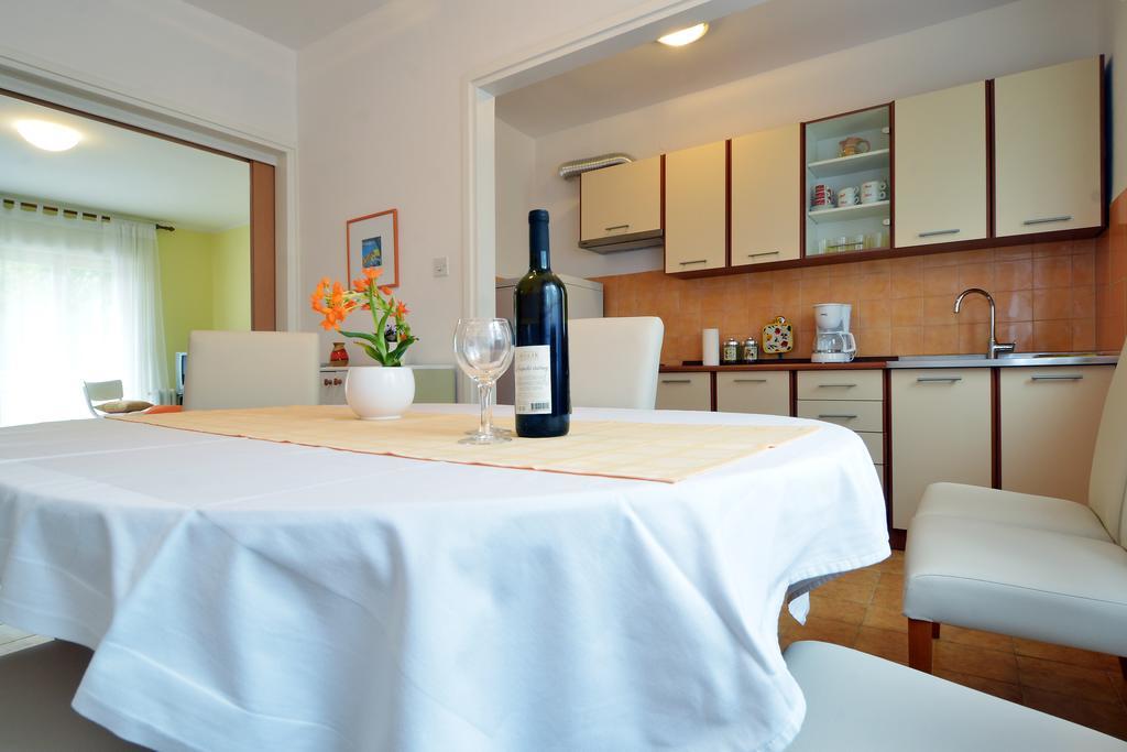 Apartment Rojnic Pula Luaran gambar